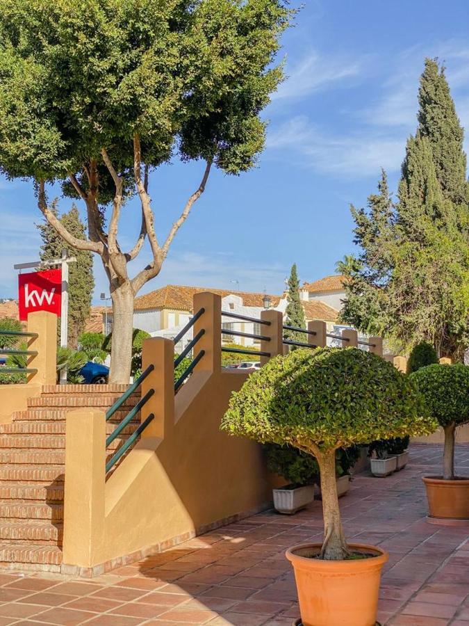 Apartamento En Los Patios De Santa Maria Golf 마르베야 외부 사진