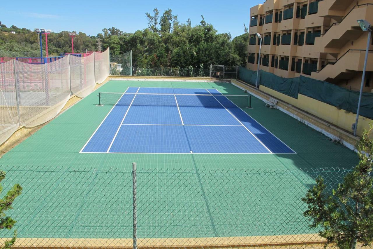Apartamento En Los Patios De Santa Maria Golf 마르베야 외부 사진