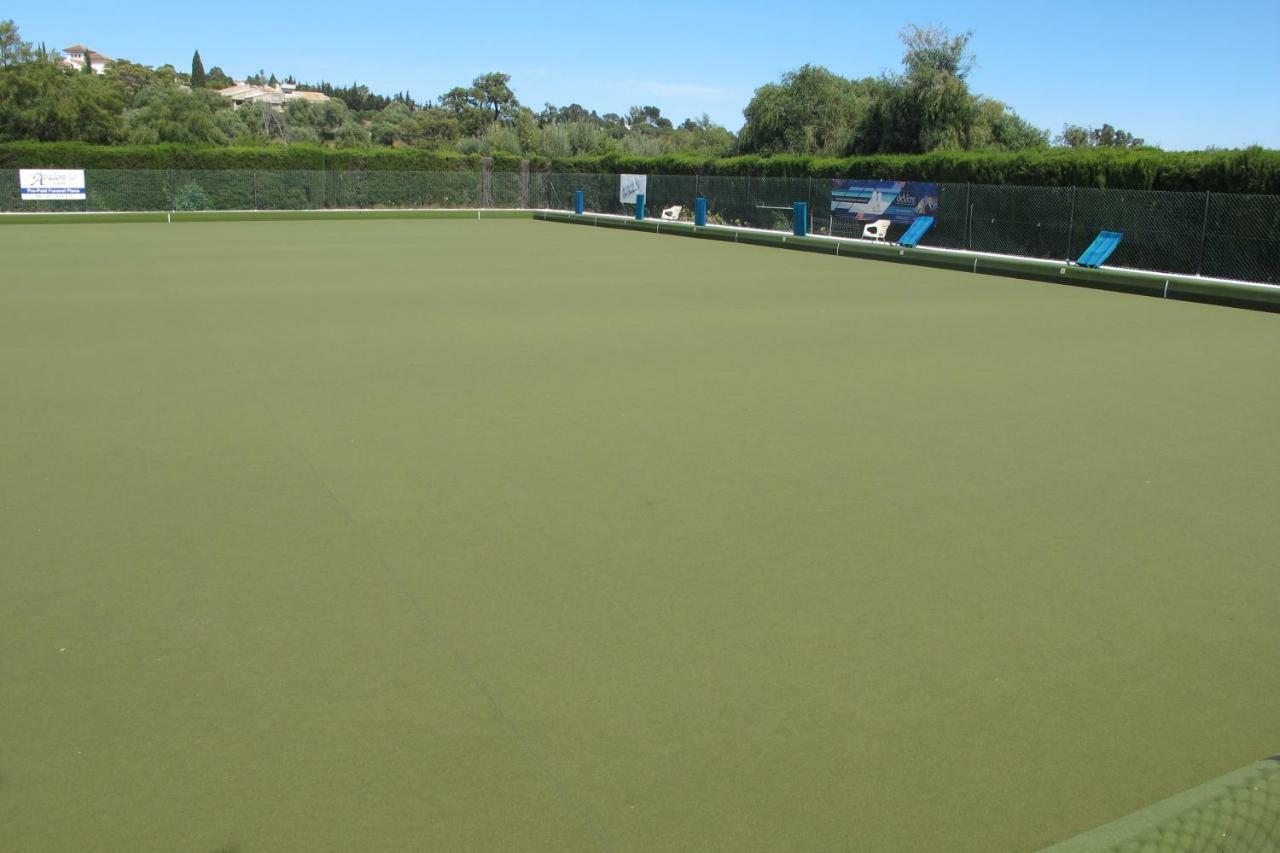 Apartamento En Los Patios De Santa Maria Golf 마르베야 외부 사진